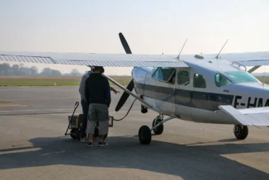 Pause pour faire le plain de Kérosène...