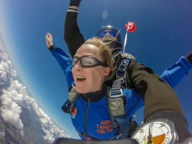 Chute libre en tandem à 2900 m à Vannes
