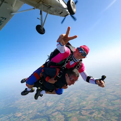 Saut en parachute tandem 3000m