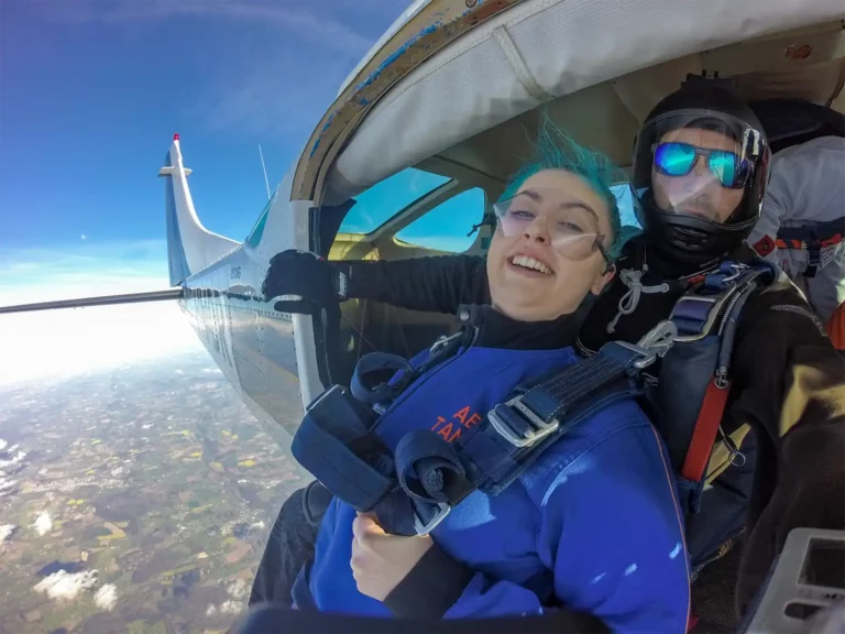 Vidéo + photos du saut en parachute